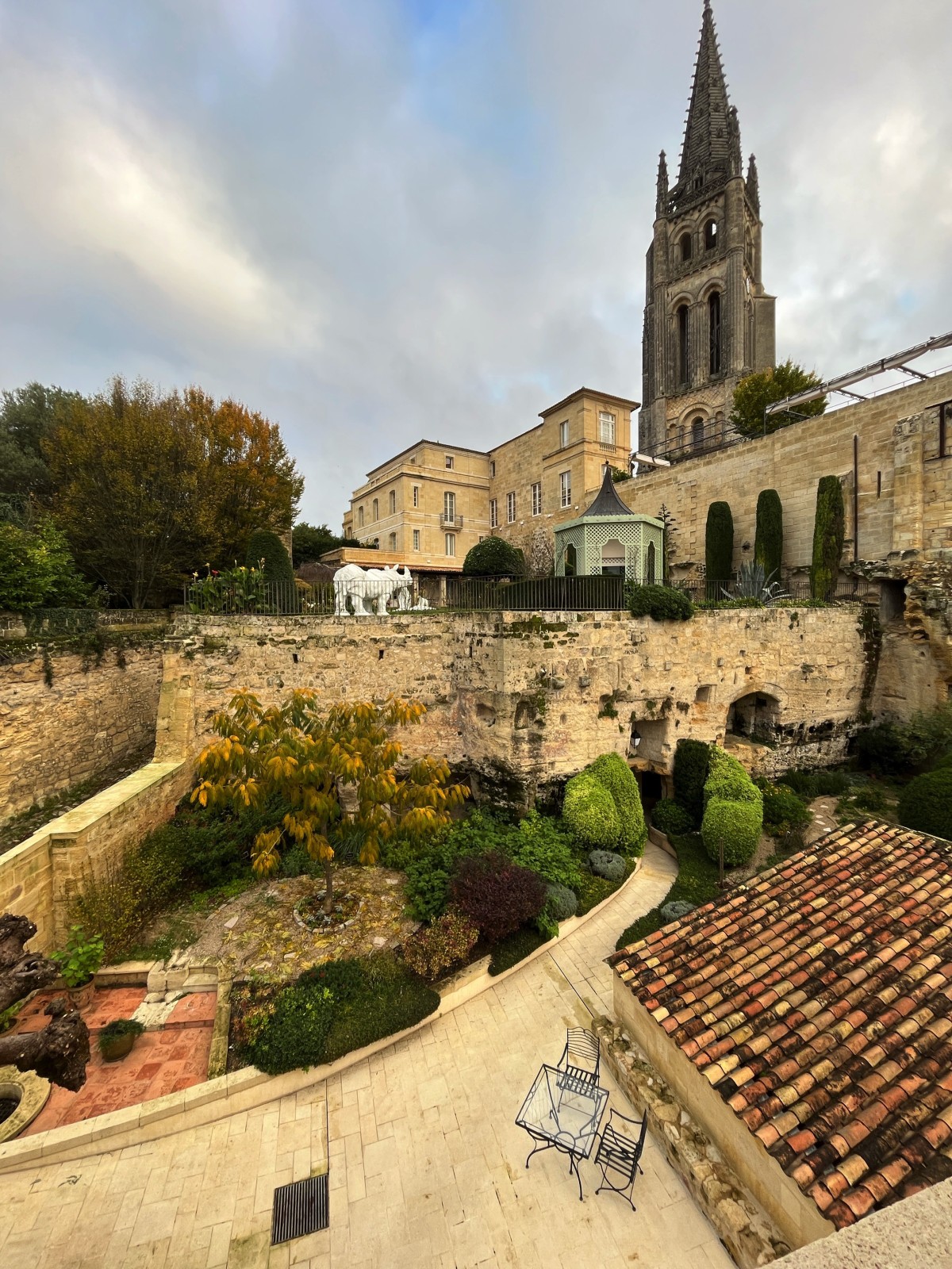 Hôtel de Pavie à Saint-Émilion, chantier de climatisation