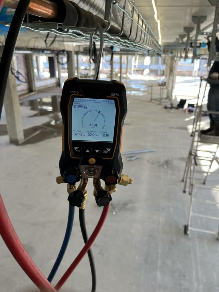 Mise sous épreuve d'azote des réseaux frigorifiques VRV des bureaux BNP à Mérignac