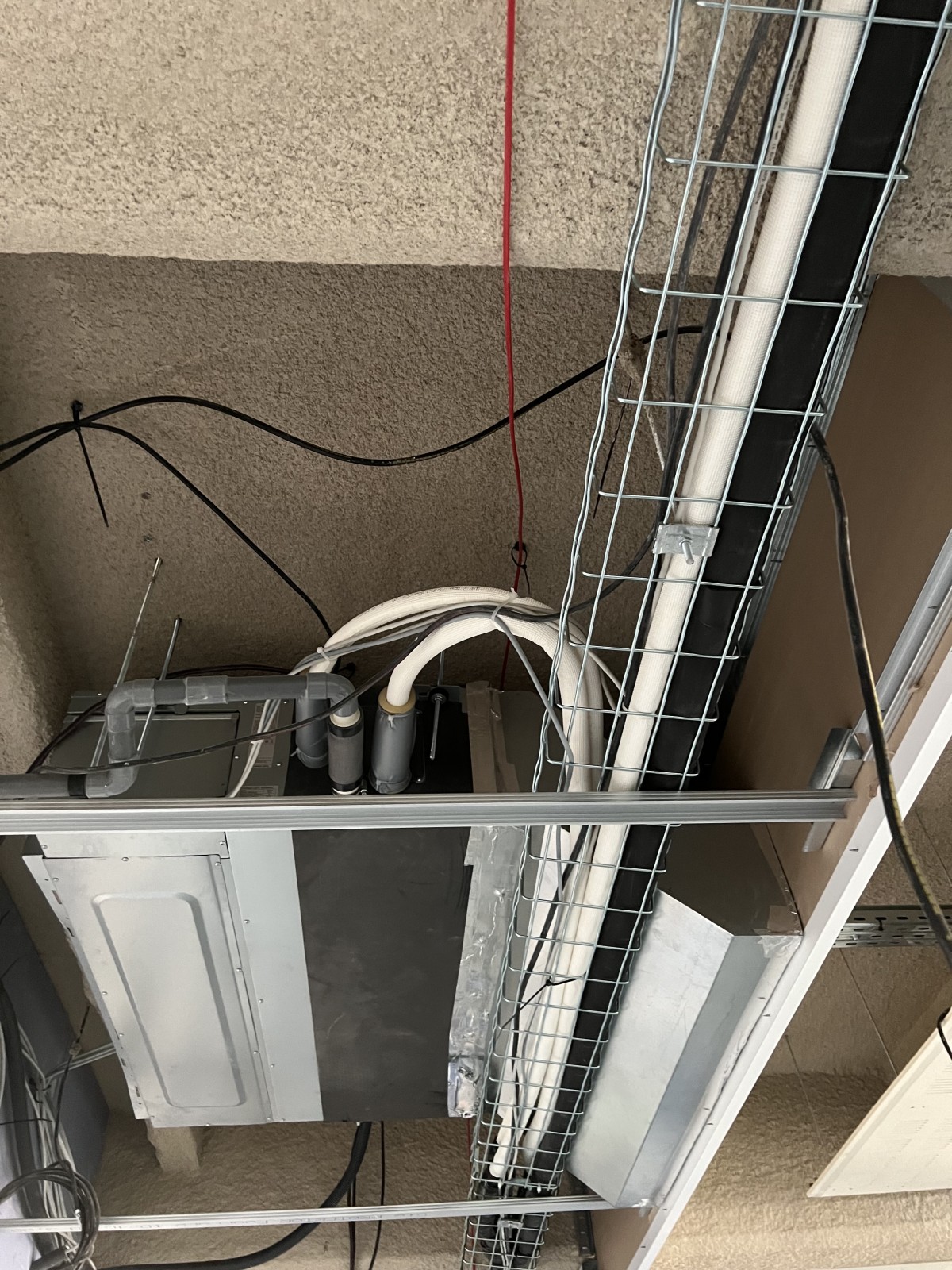 Installation d'un gainable Atlantic Fujitsu de 10 kW